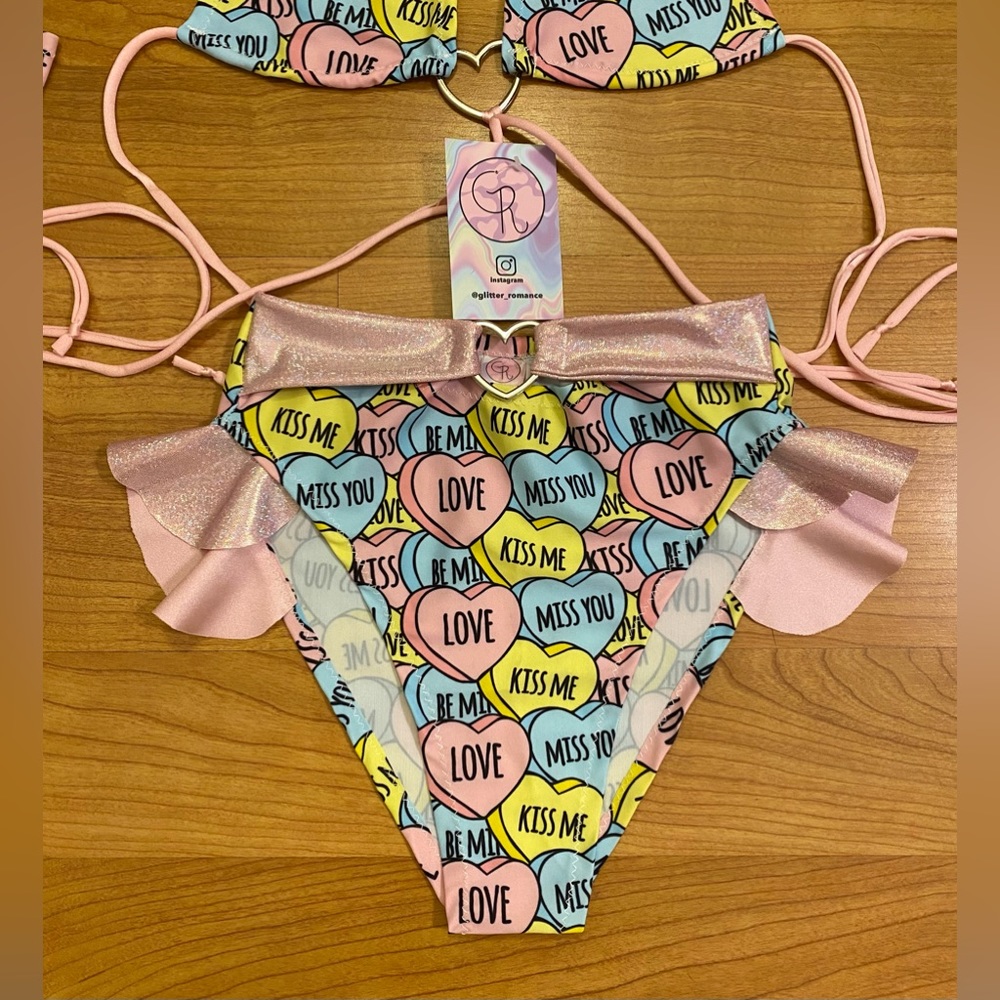 Candy Hearts Pastel 4-Piece Rave Set - Picture 8 of 11